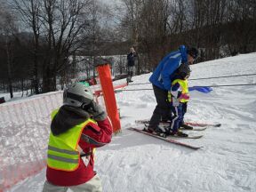 Lyask a snowboard kola FUN Line - Vrbno pod Praddem