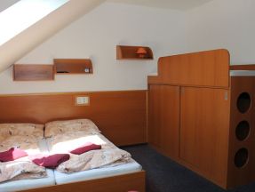 Hotel Pod Jedlovm vrchem - Loun nad Desnou