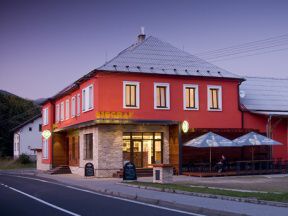 Penzion Biograf - Loučná nad Desnou