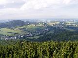 Zlatý Chlum, pohled na SZ: Česká Ves, Sokolský Hřbet, Otmuchowské a Nyské jezero II.